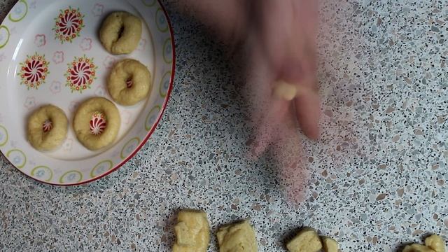 Рецепт пончиков без дрожжей. Самые вкусные пончики. смотреть онлайн