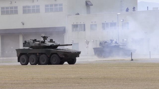 Japan's Mitsubishi Type 16 Maneuver Combat Vehicle JSW 105mm L/52 Gun Blank Firing 2023 Latest 16MC смотреть онлайн