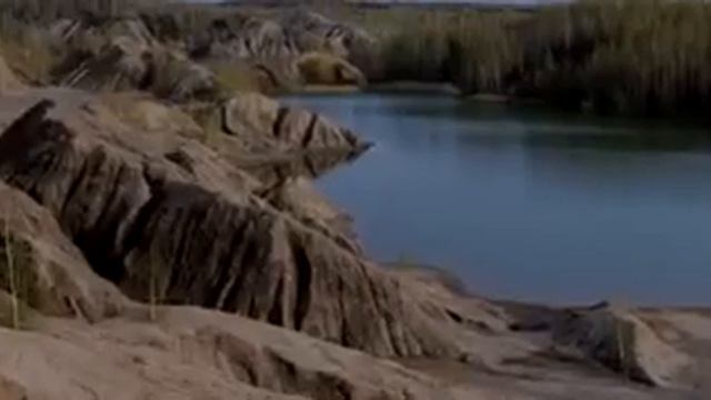 Очень динамичное lovestory на песчаном карьере смотреть онлайн