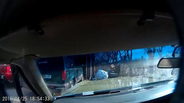 1968 Oldsmobile Delmont 88 Cold Start attempts and drive смотреть онлайн