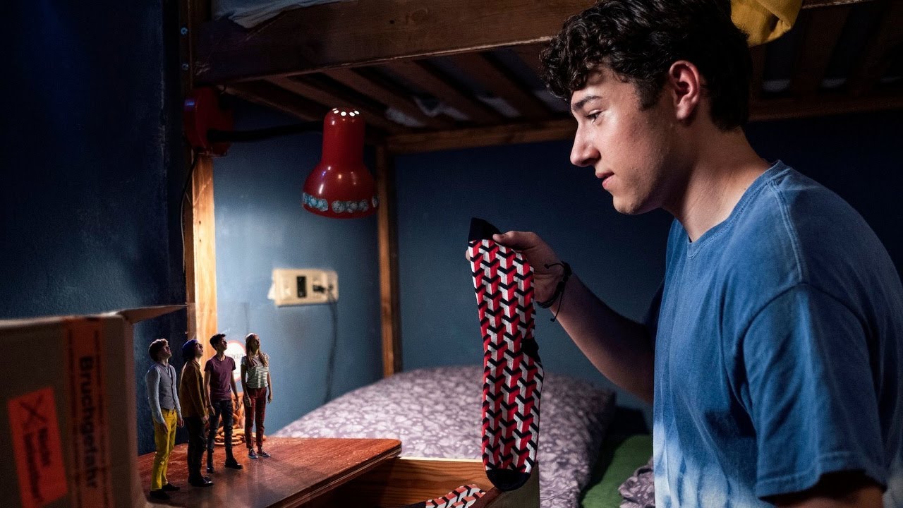 Помогите, я уменьшил своих друзей! — Русский трейлер (2021) смотреть онлайн