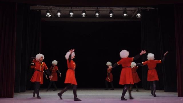 Театр современного танца «Апрель» смотреть онлайн