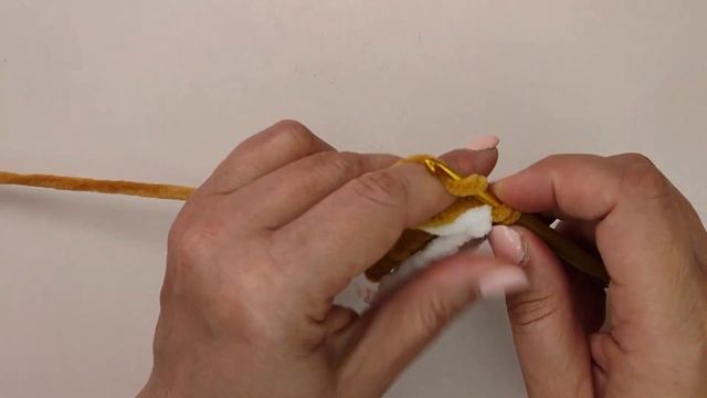 МК собачка Корги ? крючком + комбинезон + сумка ( часть 1)/ как связать собачку/плюшевая собачка смотреть онлайн