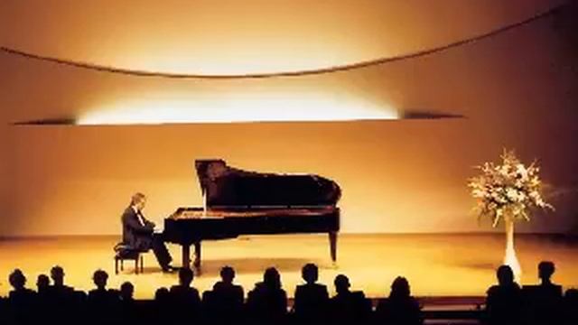 1. Frèdèric Chopin - Valse op. 34 N° 1 Alexander Hintchev смотреть онлайн