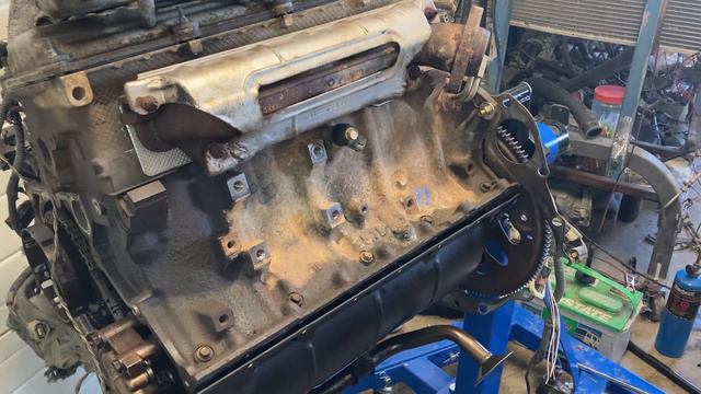 2005 Jeep Grand Cherokee Part 4 - Junkyard Hemi Swap form Jeep to Ram Engine - Mongrels Garage EP17 смотреть онлайн