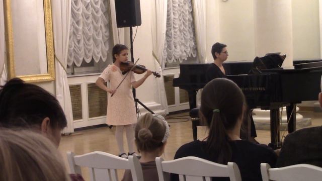 Филонова Аня, Вьетан 