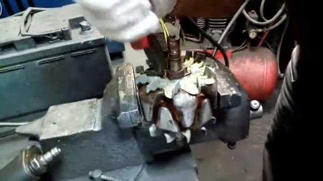 Ремонт генератора Бош, Ауди 100 смотреть онлайн