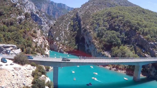 Gorges du Verdon | Bridge and Lake Saint-Croix | Вердонское ущелье | Мост и озеро Сент-Круа смотреть онлайн