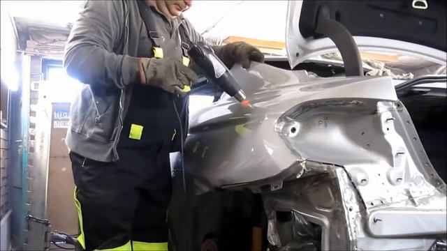 Серия 1 БМВ Ремонт кузова смотреть онлайн