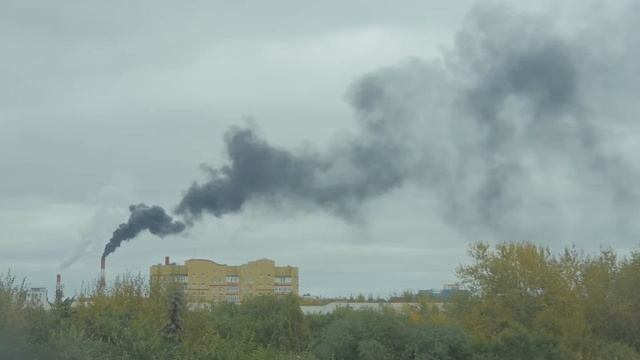 Чёрный дым над ТЭЦ 1 (Тюмень) смотреть онлайн