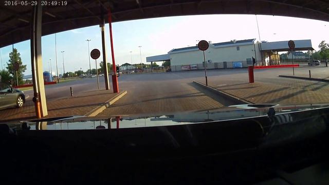 Автопутешествие в Европу на машине июнь 2016. Глава 3. Прохождение границы Белорусии и Польши. смотреть онлайн