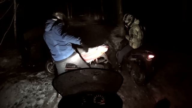 По Москве на Honda Transalp. Весенний угар. смотреть онлайн