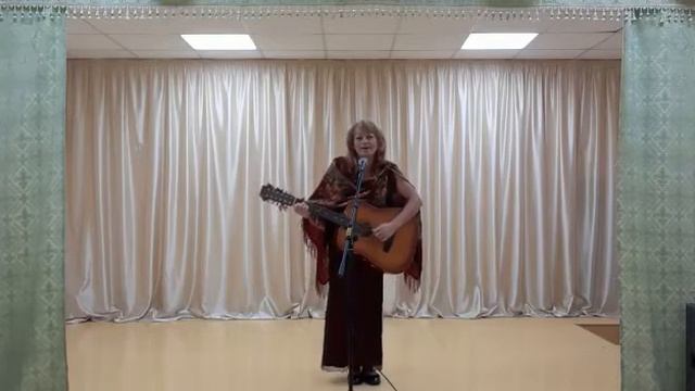 Татьяна Николаевна Бурлакова исполняет песню "Ой, то не вечер" смотреть онлайн