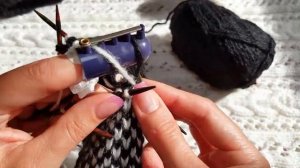 Носочки ленивым жаккардом. Как вязать жаккард после пятки.