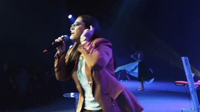 Yahweh Se Manifestará - Oasis Ministry (COVER) Medley  - Dani Vieira - Versão Em Português  #cover