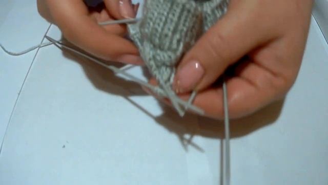 Вязаная спицами шапка для зайца в стиле тильда. смотреть онлайн