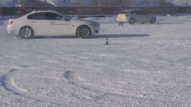BMW Driving Experience Drift. Крутимся на месте.