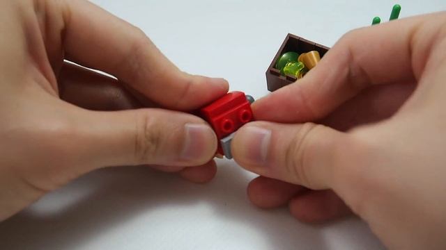 Build a LEGO Baby Crab and Treasure (31088 Alternative Build) смотреть онлайн