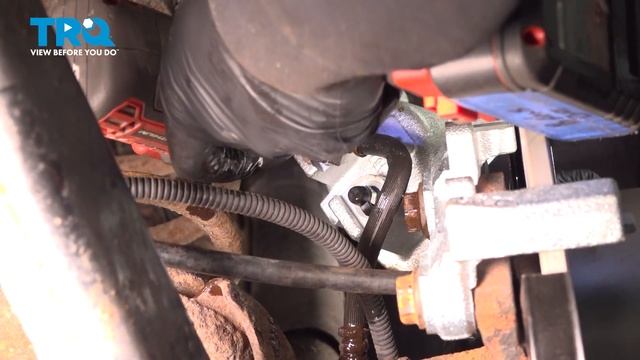 How to Replace Rear Brake Calipers 1999-2004 Jeep Grand Cherokee смотреть онлайн