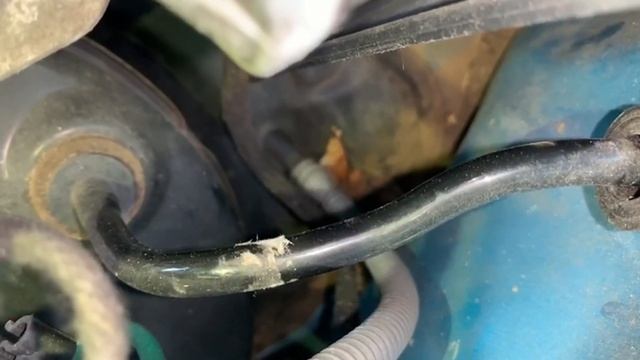 Vauxhall Opel Corsa C - How to Remove and Replace Clutch Master Cylinder смотреть онлайн
