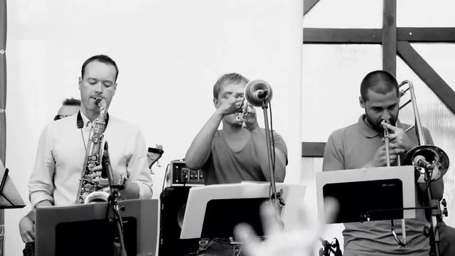 Макс Дорбеко и KOSMAXBAND - Штуша-Кутуша смотреть онлайн