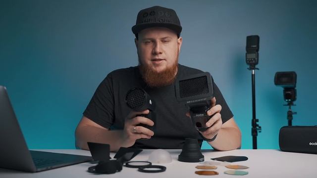 НЕ обзор Godox V1 и AK-R1. Рулит ли круглая голова на самом деле? Реальные тесты и сравнения.