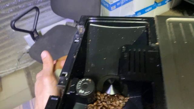 Проверить кофемашину Делонги Primadonna S на наличие проблем и неисправностей. Просто и быстро. смотреть онлайн