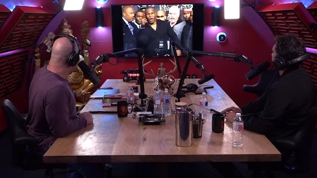 Mike Tyson's Infamous Lennox Lewis Press Conference смотреть онлайн