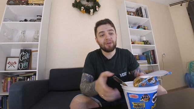 Лапша быстрого приготовления от PRINGLES/ Самый дорогой бомж-пакет в моей жизни смотреть онлайн