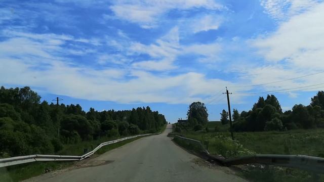 Едем по дороге п.Ферзиково - с.Кольцово, Калужская область. Видеозарисовка из окна авто. Лето-2020. смотреть онлайн