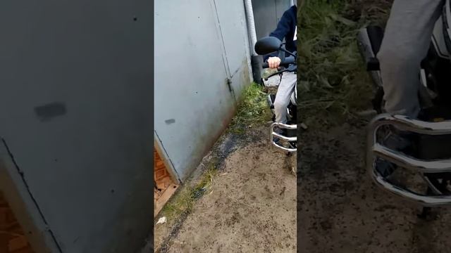 Альфа RX - сын первый раз за рулём мототехники смотреть онлайн