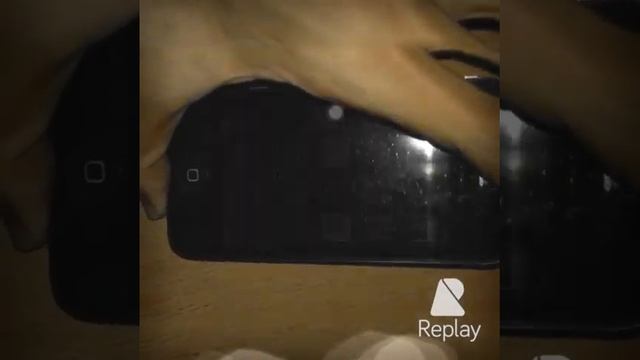 How To Clean Your Phonescreen From Spray Paint Free....