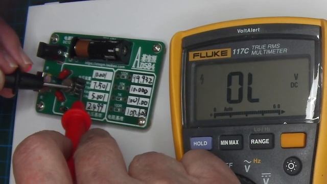 Precisão do Multímetro Fluke 117c смотреть онлайн