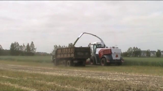 RSM 1401 жатка кемпер день поля 2011.MOD смотреть онлайн