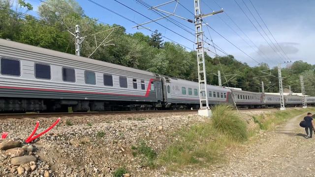 2ЭС4К-095 с поездом № 316 ,,Таврия’’ Адлер-Симферополь смотреть онлайн