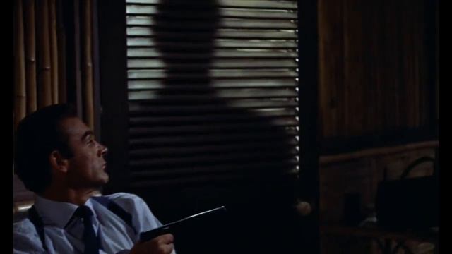 Dr No Modern Trailer (Casino Royal Style) смотреть онлайн