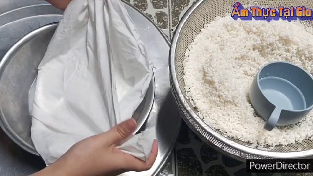 Cách làm BỘT GẠO NẾP bằng máy xay sinh tố tại nhà đơn giản rất mịn - trắng làm bánh dẻo mềm nở phồn смотреть онлайн