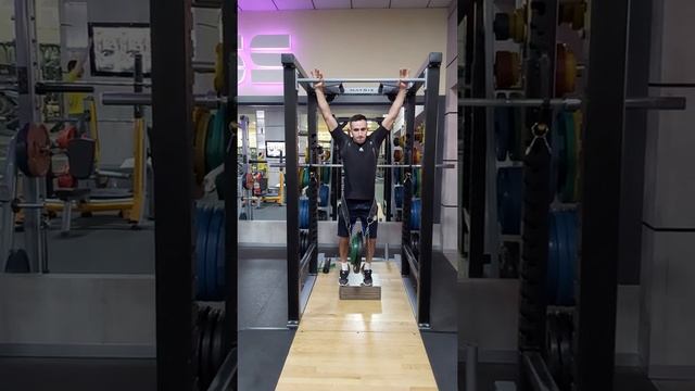 Подтягивания +35 кг, pull ups смотреть онлайн