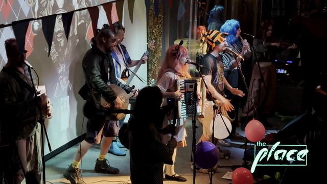 Willemann. Beer Pipes Drums