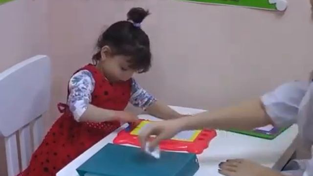Обучающий видеоролик по методике PECS этап 1.mp4 смотреть онлайн