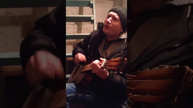 проста хорошая песня!!! смотреть онлайн