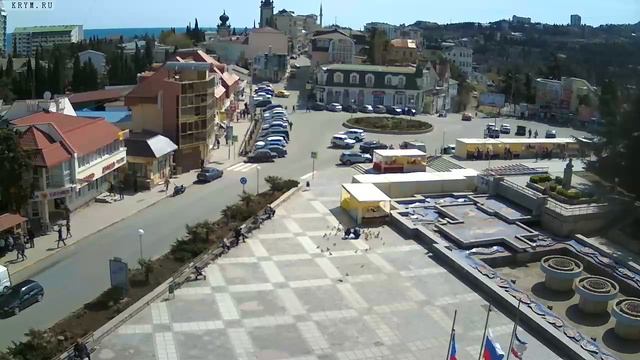 Вебкамера "Площадь Советская". Запись 03.04.2016 14:00:13 смотреть онлайн