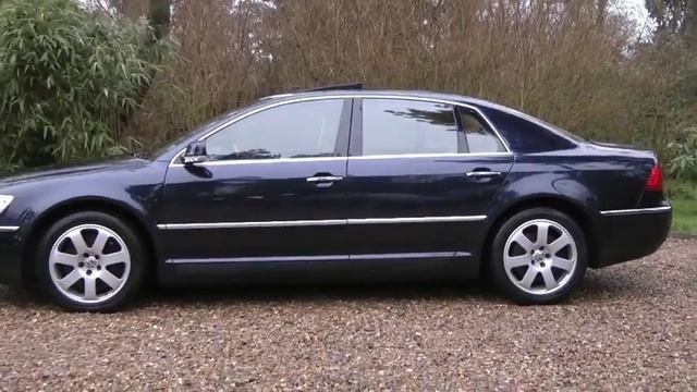 VOLKSWAGEN Phaeton 6.0 W12 4MOTION смотреть онлайн