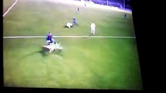 caño de iniesta a marcelo fifa 12 смотреть онлайн