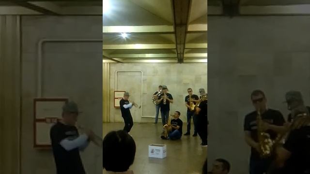 Метро Библиотека имени Ленина(2) смотреть онлайн