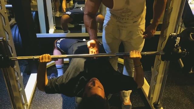 Чул Сун. Тренировка грудных мышц.