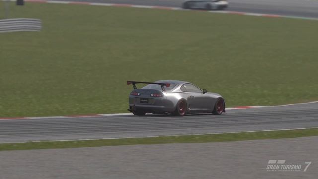 Gran Turismo 7 - Sol e chuva em Red Bull Ring na PS5 смотреть онлайн