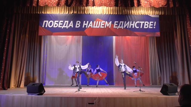 "Чардаш" , танцевальный коллектив "Полянка"ДК Октябрь смотреть онлайн
