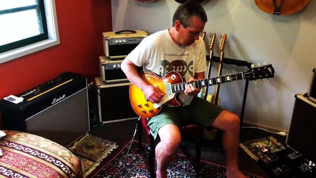 2014 Gibson Les Paul R8 into Marshall 50watt Bluesbreaker Combo смотреть онлайн
