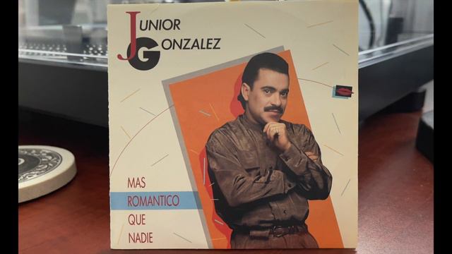 Junior Gonzalez CD Completo (1989) Album: Mas Romantico Que Nadie смотреть онлайн